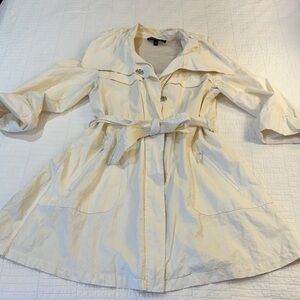 Lafayette 148 Small Waxy Linen Trench Coat Women's Cream Belted